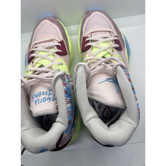 Nike Kyrie Infinity “We the People” size 11
